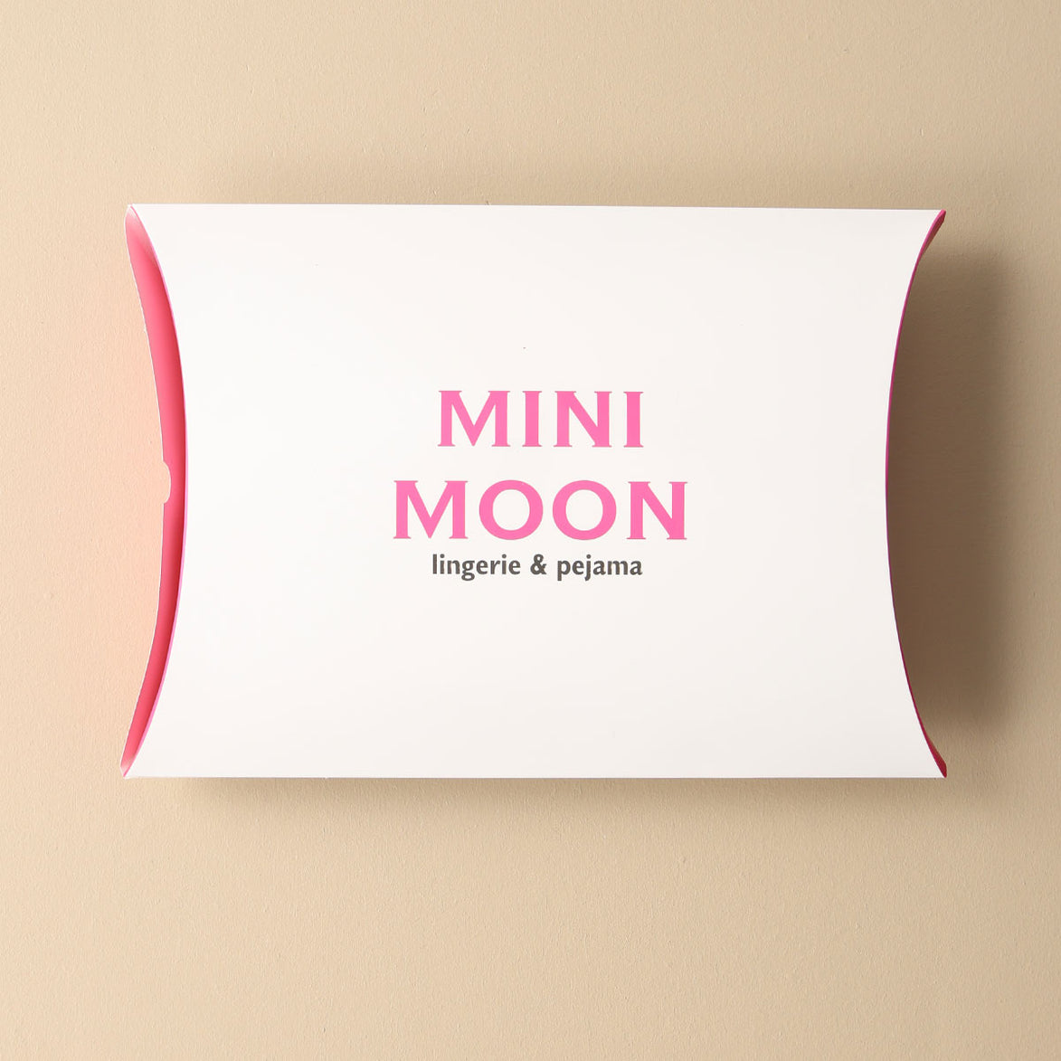 GIFT BOX