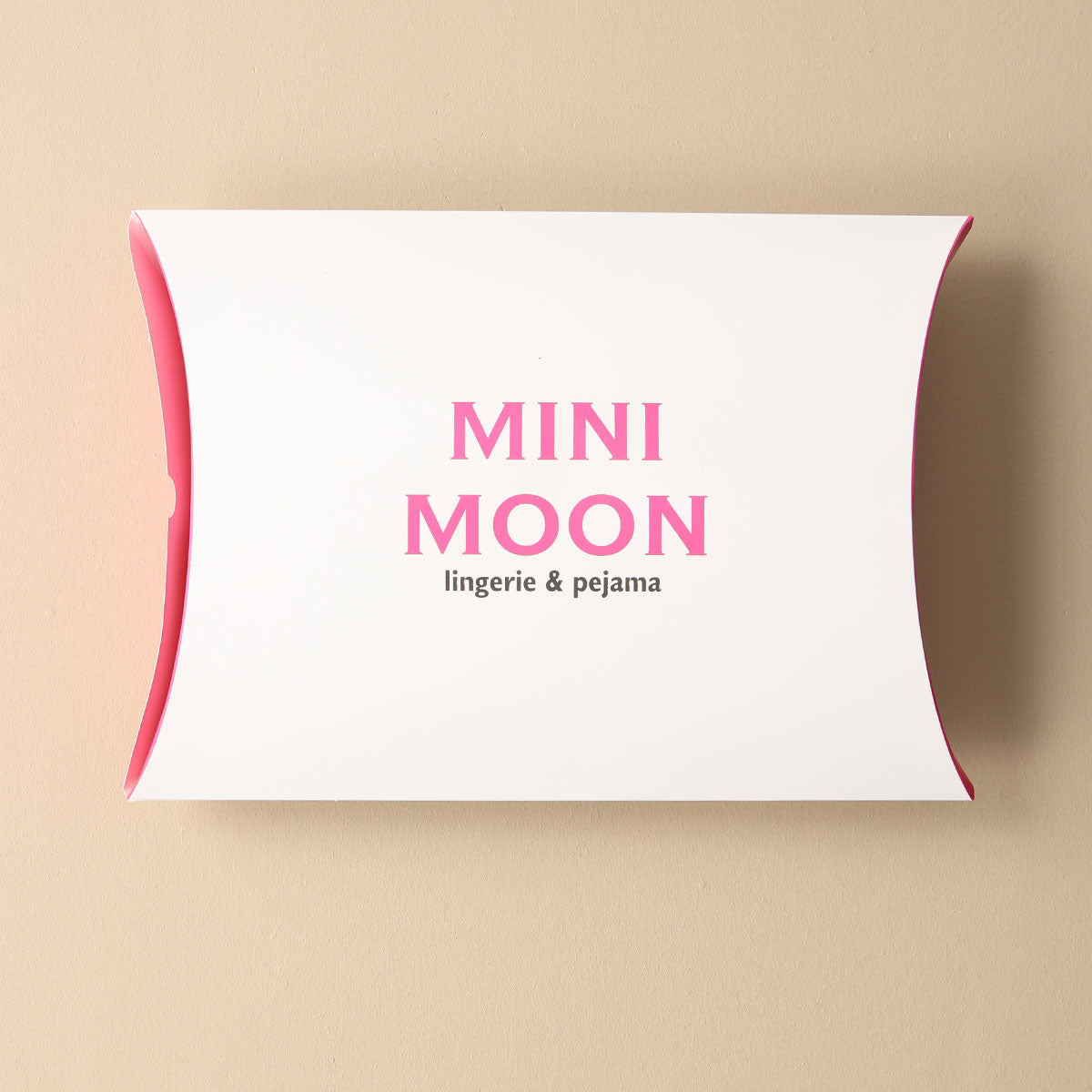 GIFT BOX