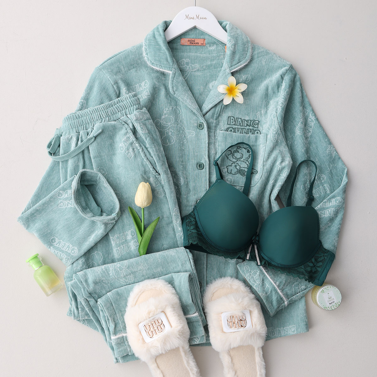 Untitled-1 بيجاما بنطلون مخمل زرار - الصورة 1